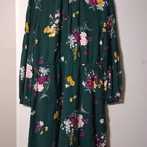 Old Navy Floral Green Long Sleeve Dress